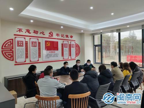 漳浦赤湖镇:让党旗扎根在非公企业的防疫阵地上