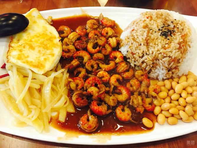 子小厨房小龙虾盖浇饭