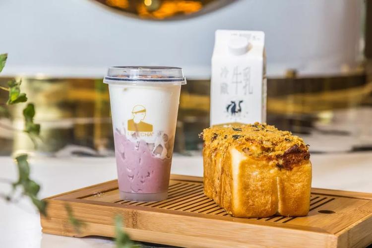 乐乐茶厚芋泥奶茶系列重磅回归!搭档味全让你"芋"霸不能!