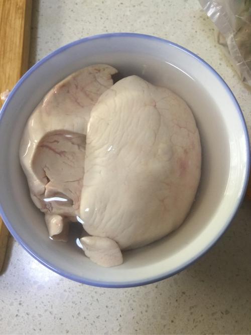 河豚鱼的精华绝对是它的肝!