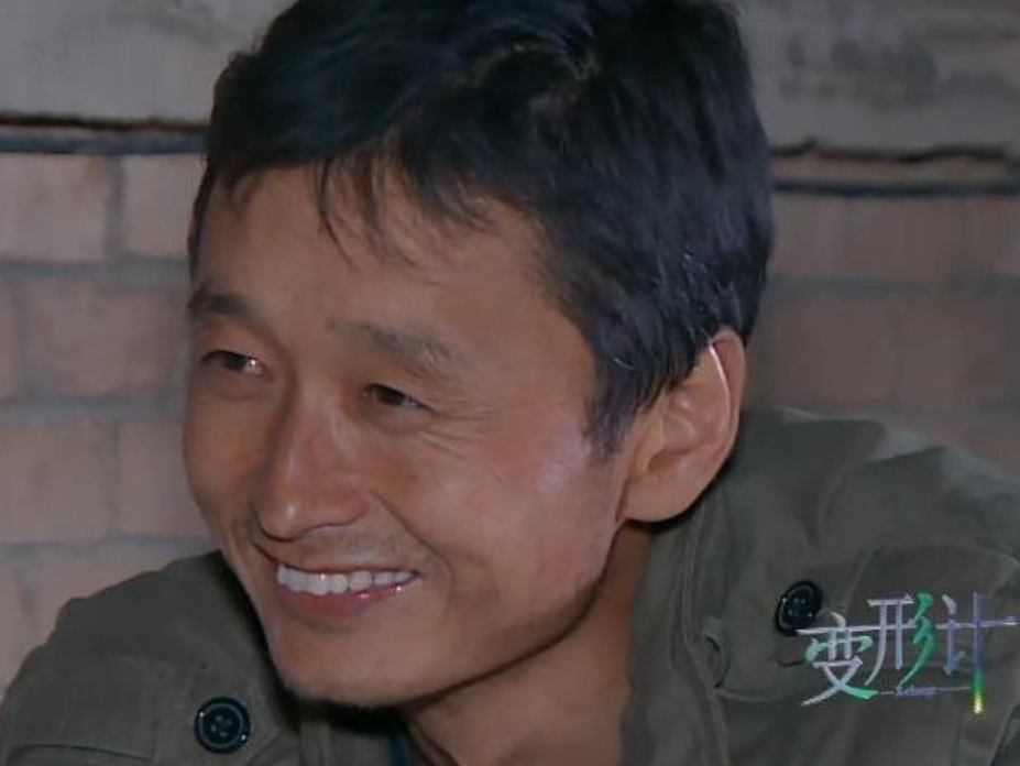 变形计:农村父亲谈起甜蜜初恋,得知是谁后,城市小伙愣了!