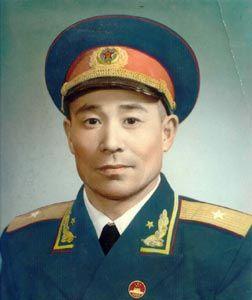 1909年阴历正月初八,张贻祥生于安徽省金寨县南溪镇南湾村吴家湾一户