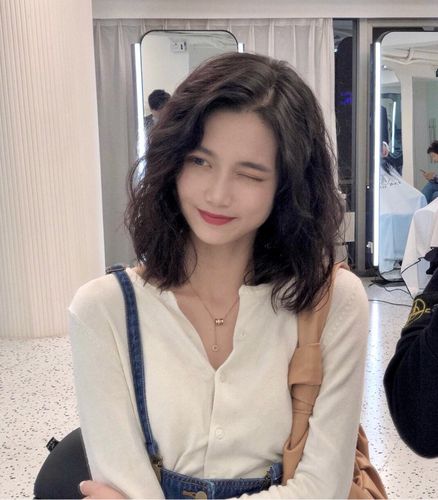 中短发尴尬期必备法式烫发圆脸国字脸也可(2)