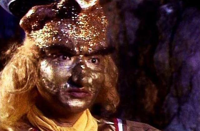 2012年,饰演《西游记》中的银角大王,郭寿阳逝世了.