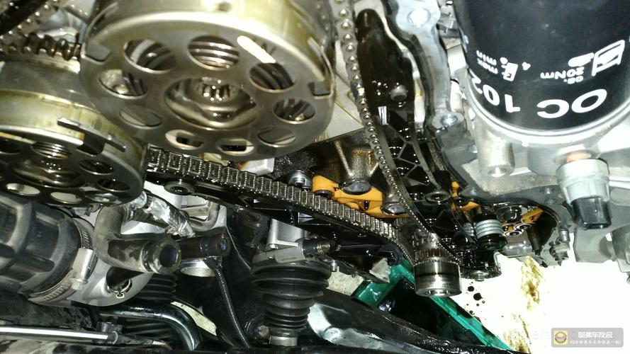 2016年款的h7修个发动机正时链条盖漏油费劲啊!