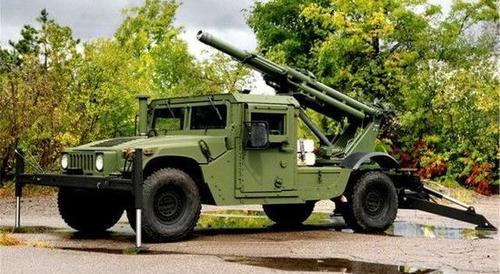 "鹰眼"105mm车载榴弹炮