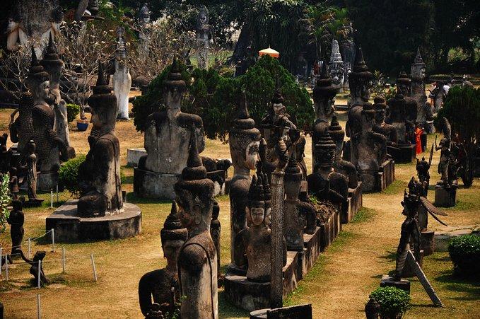 流你的浪,让别人说去吧——禅邦老挝