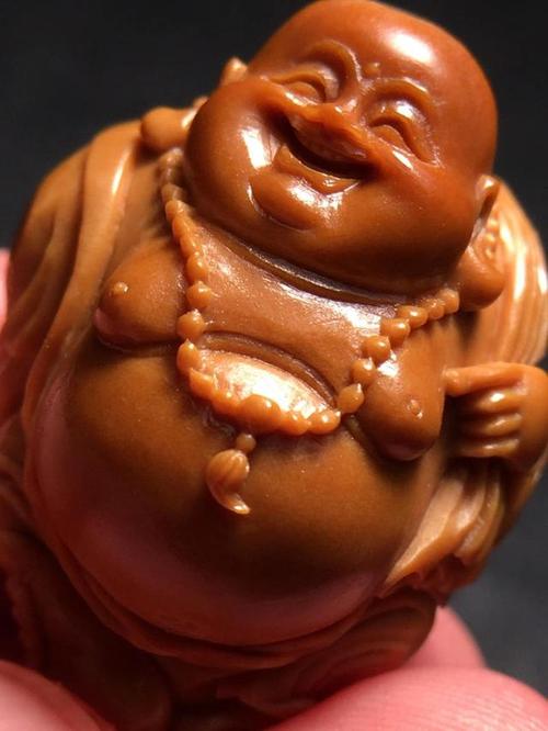刘人义核雕大师作品「八大弥勒」分享,豁达大度