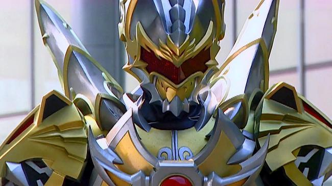 铠甲勇士:帝皇侠再次进化,"手办"透露究极形态,帅爆了