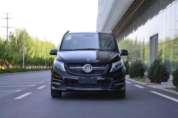 奔驰v250巴博斯商务车高端拼牌高端享受