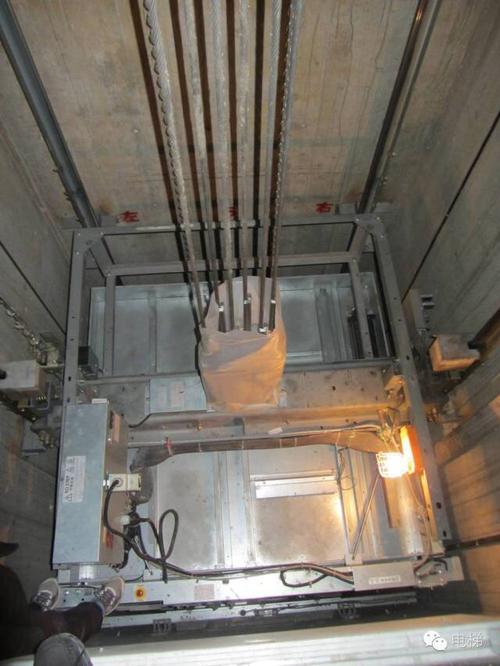 电梯安装样本工程之:1050kg,2米速度!_上海三菱电梯