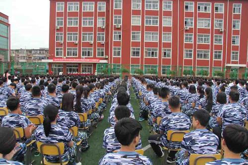 沧州市民族中学开学典礼摘要