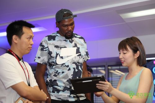 kd变身游戏达人,凯文·杜兰特今天在网易玩了这些…… - 游戏葡萄