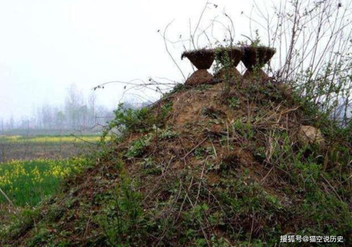 朱元璋欲迁祖坟,刘基:"老坟打伞",看朱元璋如何处理"龙兴之地"