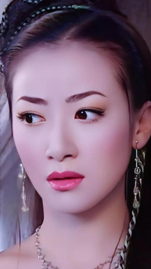 陈紫函古装剧照