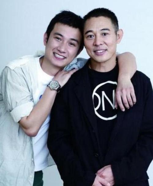 原创文章和马伊琍两个月前离婚,干爸爸李连杰真的不知情?
