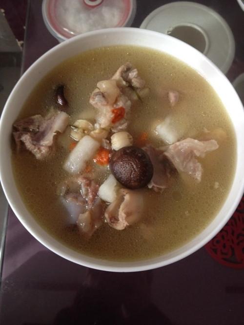 骨头汤补钙吗 揭秘骨头汤惊人的营养价值