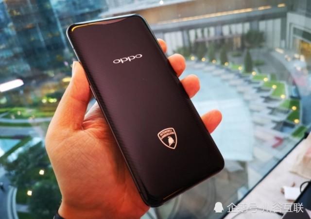 同样一万块:你会选oppofindx兰博基尼还是坚果r1?