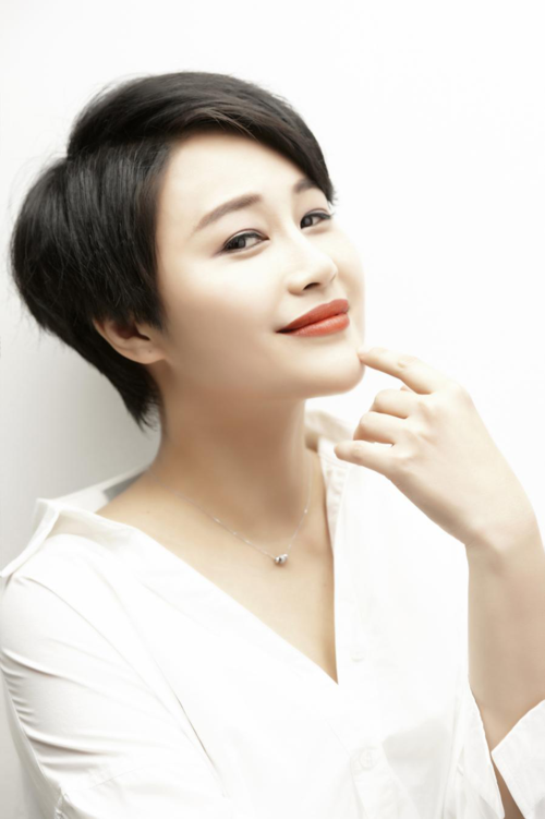 最美海军之花顾莉雅春夏秋冬都要搽防晒霜