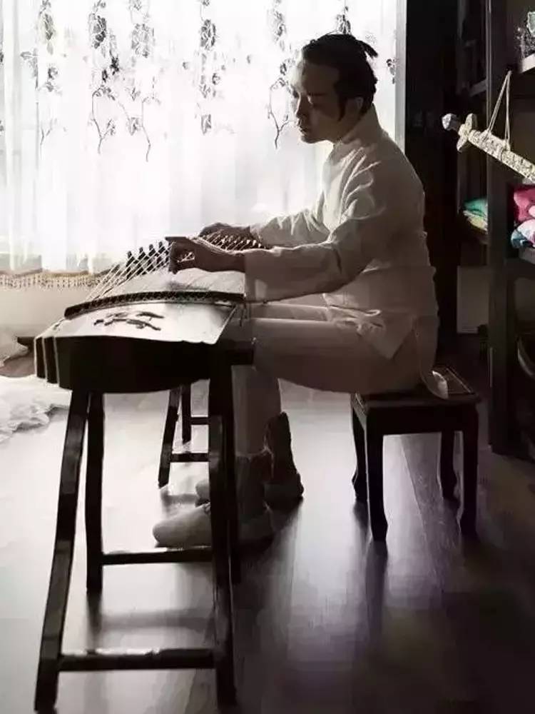 李玉刚的禅房冯唐的院子杨丽萍的宅子我理想中的芳华