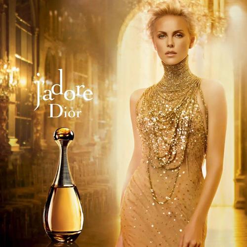 dior真我香水及代言人查理兹·塞隆(charlize theron)dior真我不管是