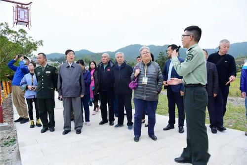 我们的心永远在一起刘亚楼将军亲属回故乡重拾温暖记忆
