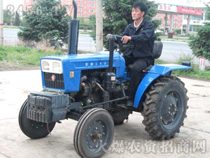 拖拉机; 宏达-丰收180-火爆农资招商网【3456.tv】
