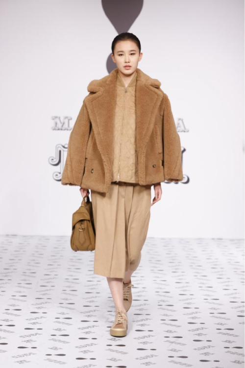 maxmara2021秋冬系列青岛开启致敬70年不凡经典