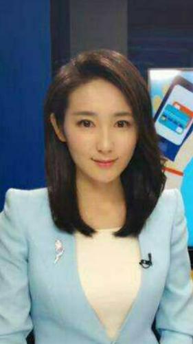 湖南卫视主持人:郭苏台美女靓影