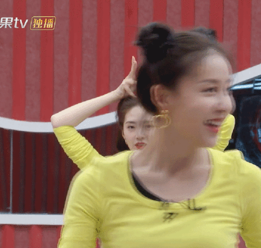 贾青在乘风破浪的姐姐267里真的是迷之自信