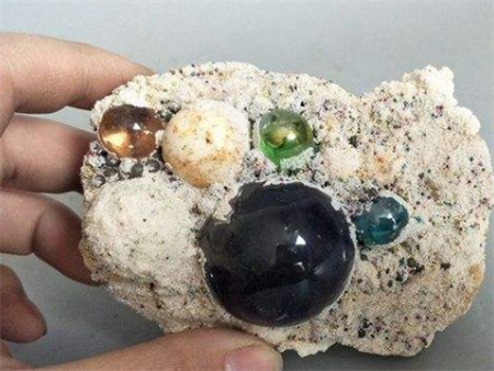 佛教中"舍利子"到底什么?国外专家给出答案,和想象中