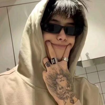 超霸气头像男生超拽冷酷拽霸气你混你的社会我富我的贵