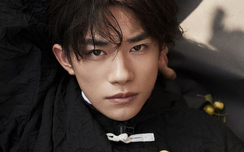 帅哥,tfboys,易烊千玺,明星,帅哥,电脑壁纸,壁纸帅气偶像易烊千玺