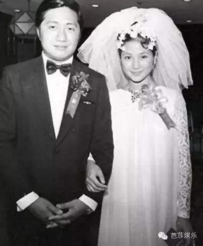 为富商怀孕8次,结婚17年净身出户,郑佩佩就是活得潇洒