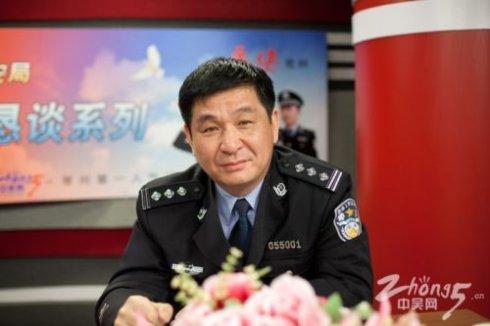 副区长,公安局长谢海明走进《中吴网》与网民互动交流
