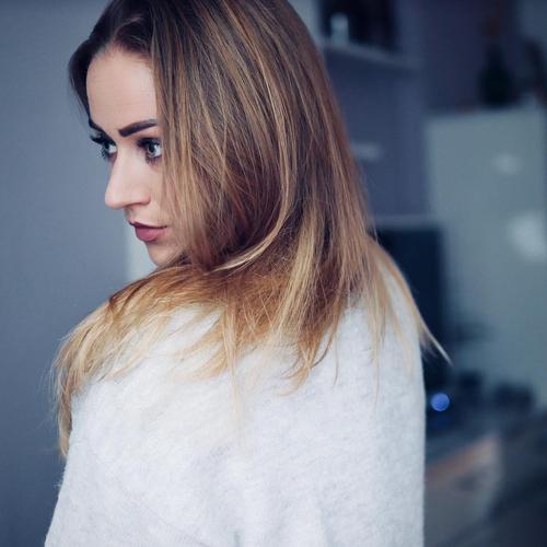 健身美女thea摄影照片一组!