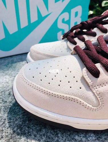 王一博同款dunk神鞋_王一博_nike dunk_设计_麂皮_王一博同款_潮流_好