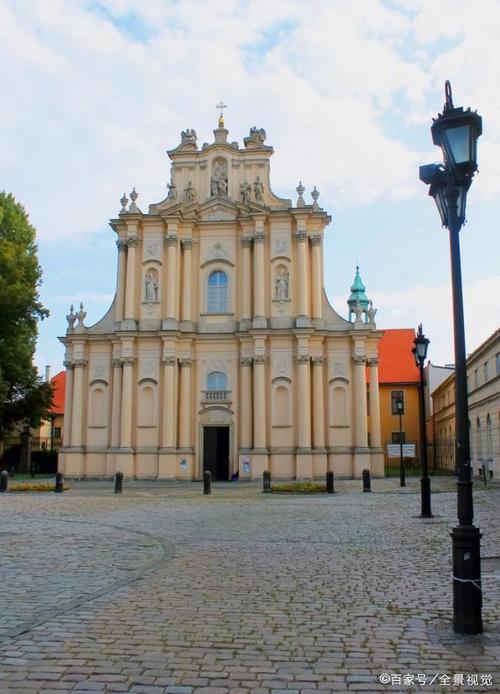 波兰两所世界名校:雅盖隆大学,华沙大学