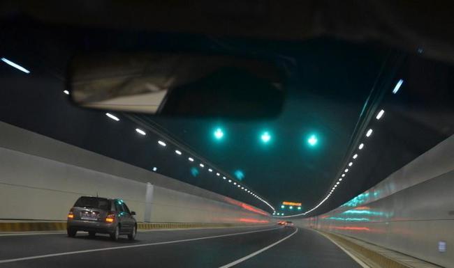 青岛海底隧道上面是海吗|胶州湾|海域|海平面_网易订阅