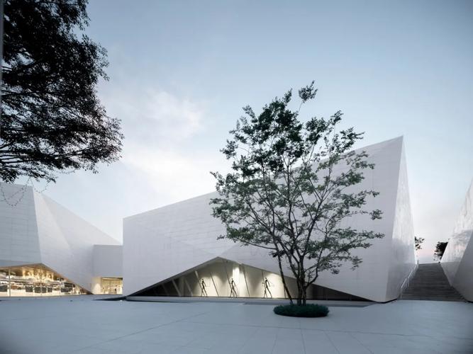 柳州白露片区城市展览馆 建筑设计 / xaa詹涛工作室