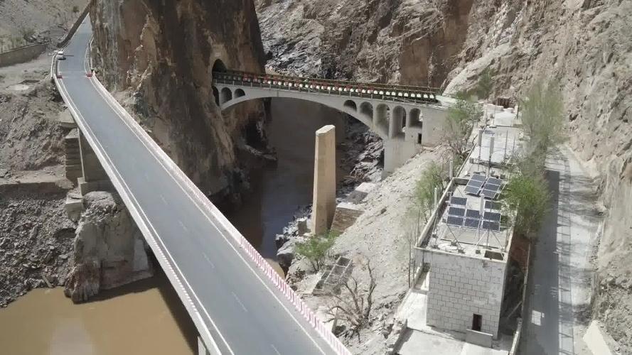 视说热点怒江大桥唯一禁止拍照大桥武警24小时看守