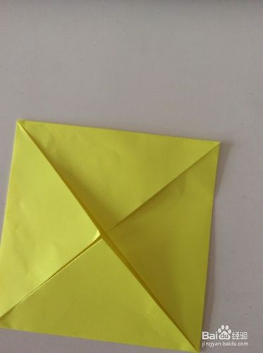 简单的正方形纸盒子怎么折
