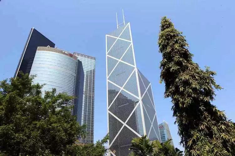 设计了多座经典的建筑,包括中国银行总部,香山饭店,香港中银大厦等