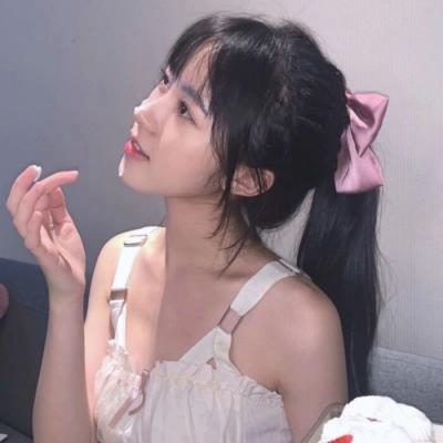 清纯美女空间快手头像爱而自知爱而不知