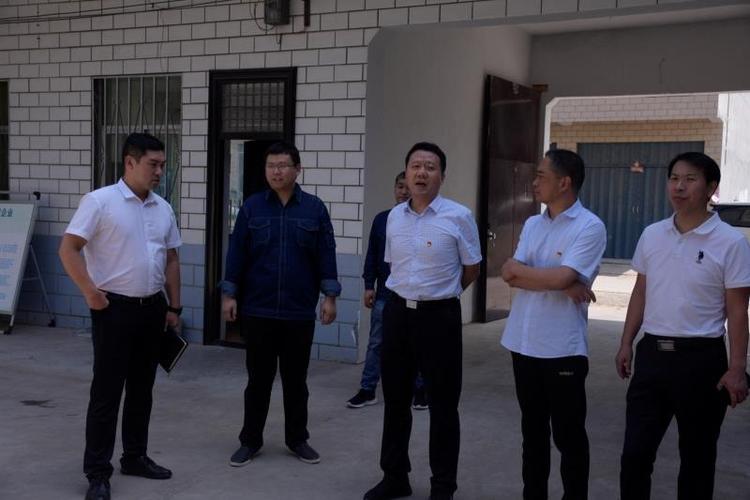 李德栓参加沈丘县公司中心组学习并到乡所调研