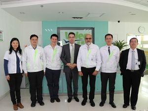 网易汽车走进法雷奥深圳工厂参观访问沟通