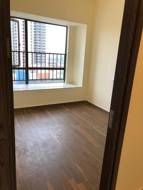 等了一年多,碧桂园精装房终于交房,大家帮忙看看怎么