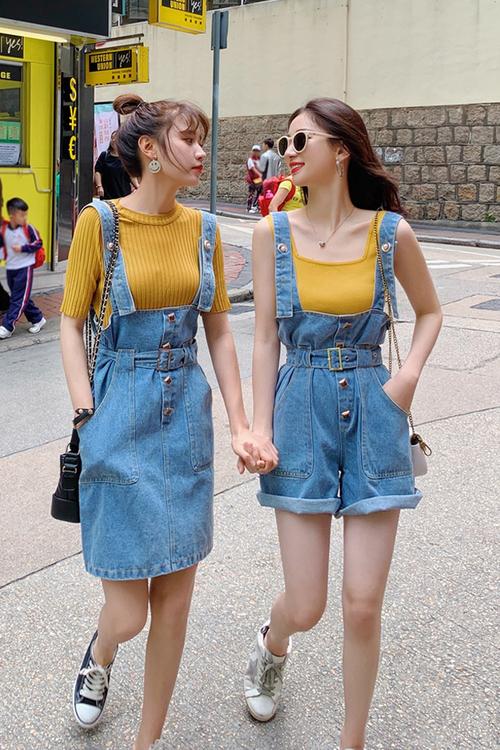 套装牛仔裤女夏装闺蜜装网红牛仔背带裤女韩版宽松高腰连体短裤夏