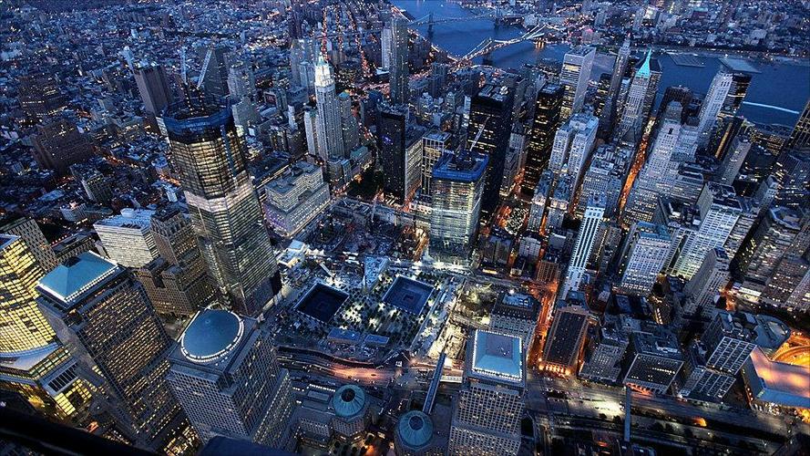 ="_blank" href="/item/曼哈顿岛">曼哈顿岛 /a>西南端的一个建筑群