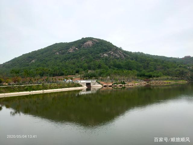 连云港锦屏山森林公园游步道,沿途空气清新,风景如画
